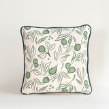 Anita Cedar Green cushion w. indigo piping