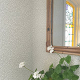 Barbro wallpaper - Sage
